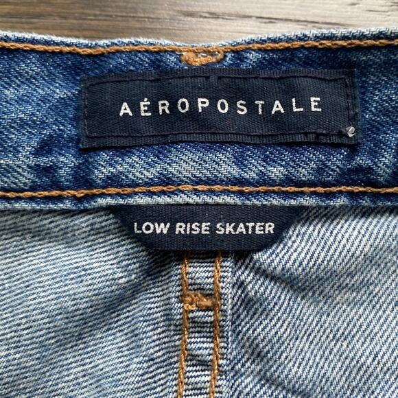AEROPOSTALE Low Rise Skater Straight Leg Jean Womens Sz 4 Blue Distressed Y2K - Picture 4 of 9